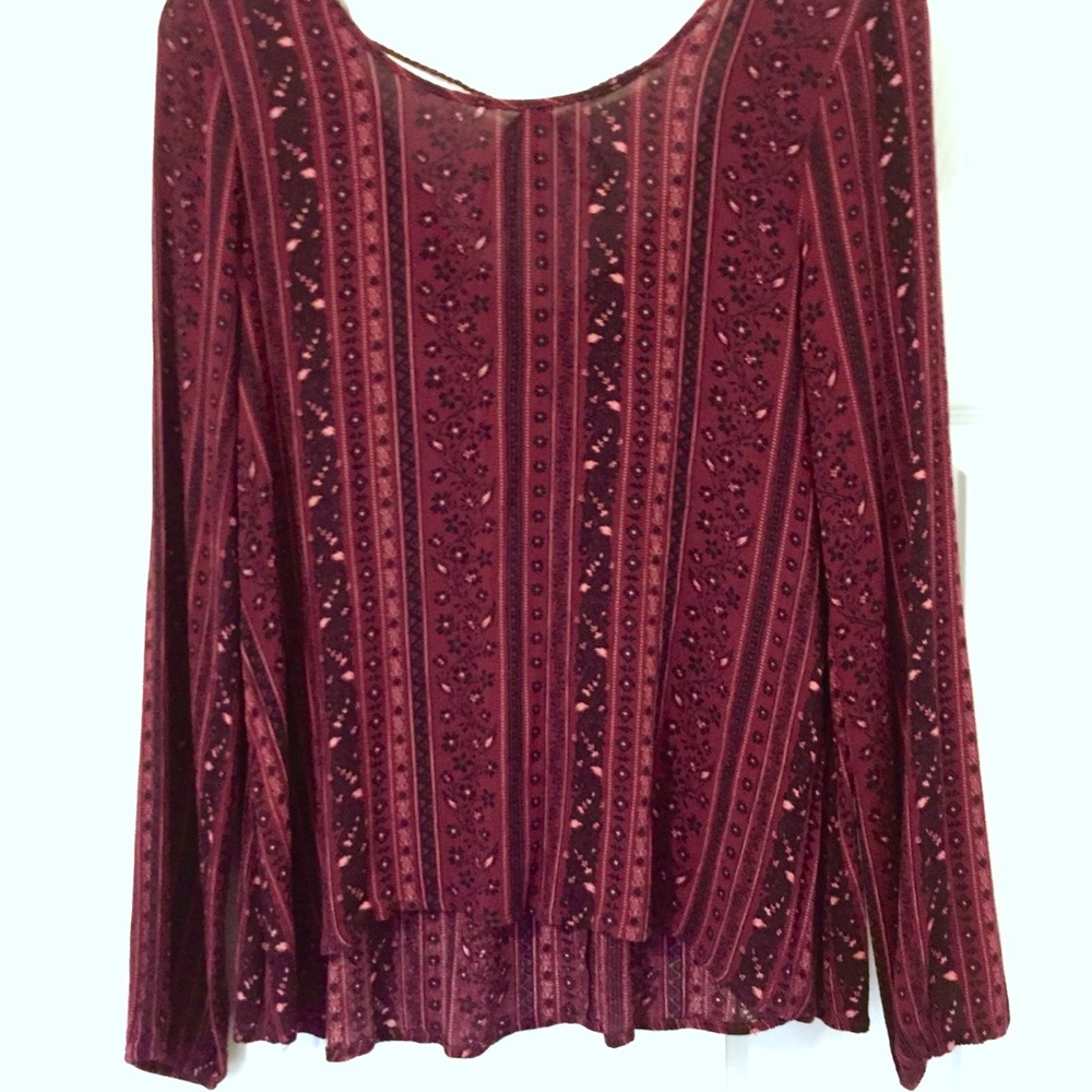 Cute boho inspired burgundy top